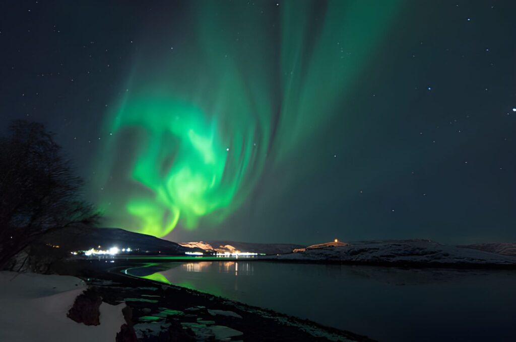 Best Time to See Northern Lights in Norway