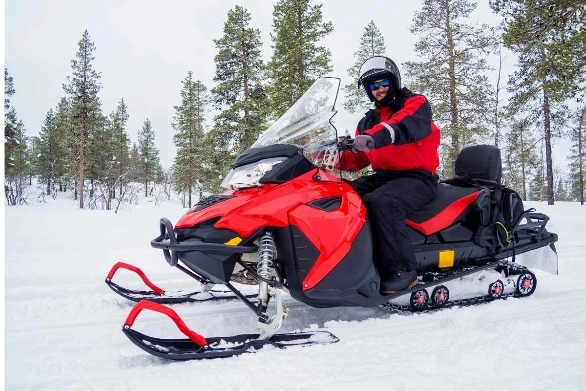 Snowmobile Safari